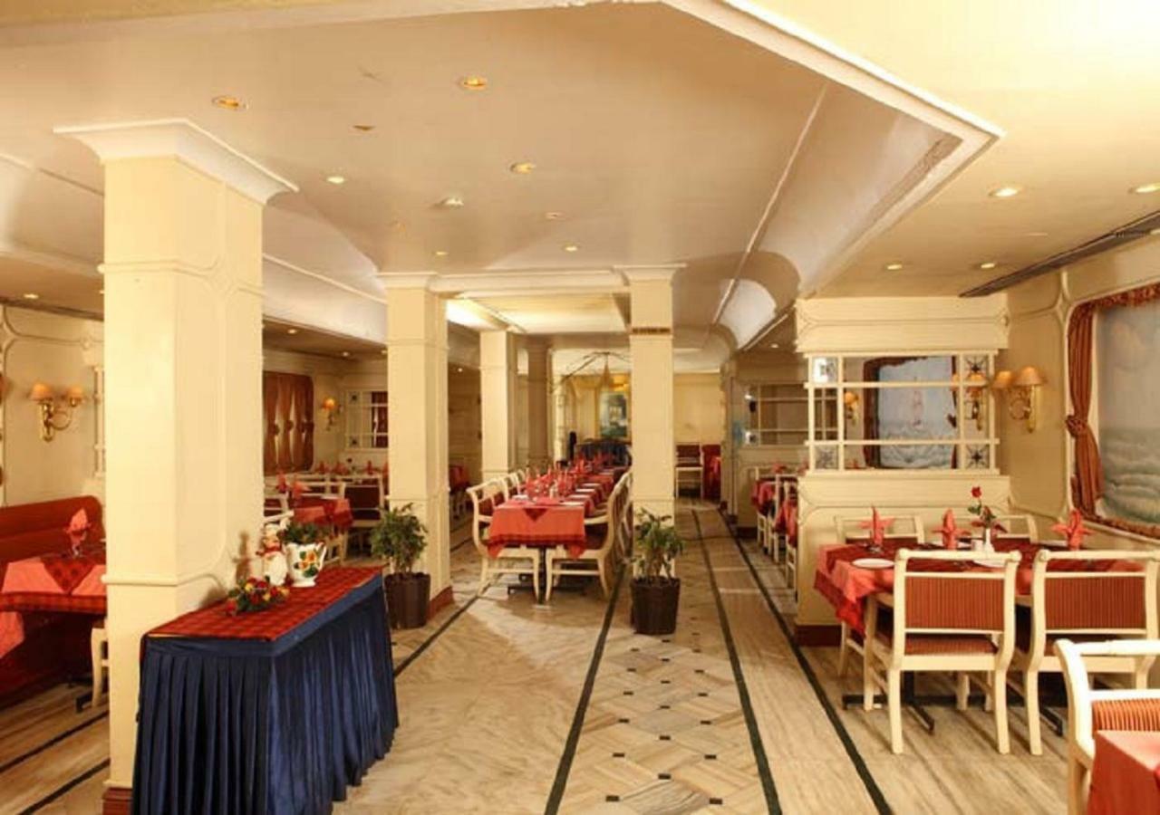 Yuvarani Residency Коччи Экстерьер фото