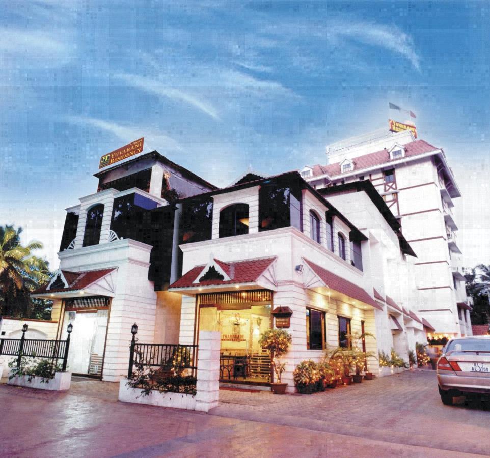 Yuvarani Residency Коччи Экстерьер фото