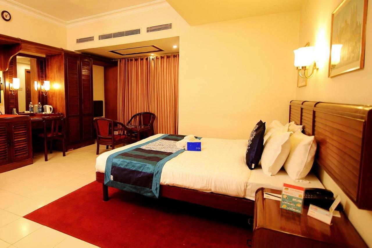 Yuvarani Residency Коччи Экстерьер фото