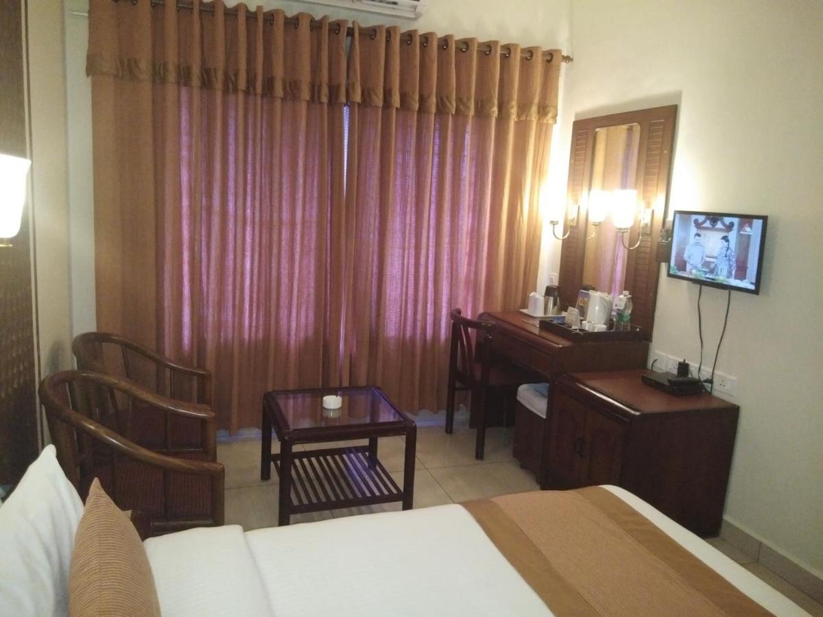 Yuvarani Residency Коччи Экстерьер фото